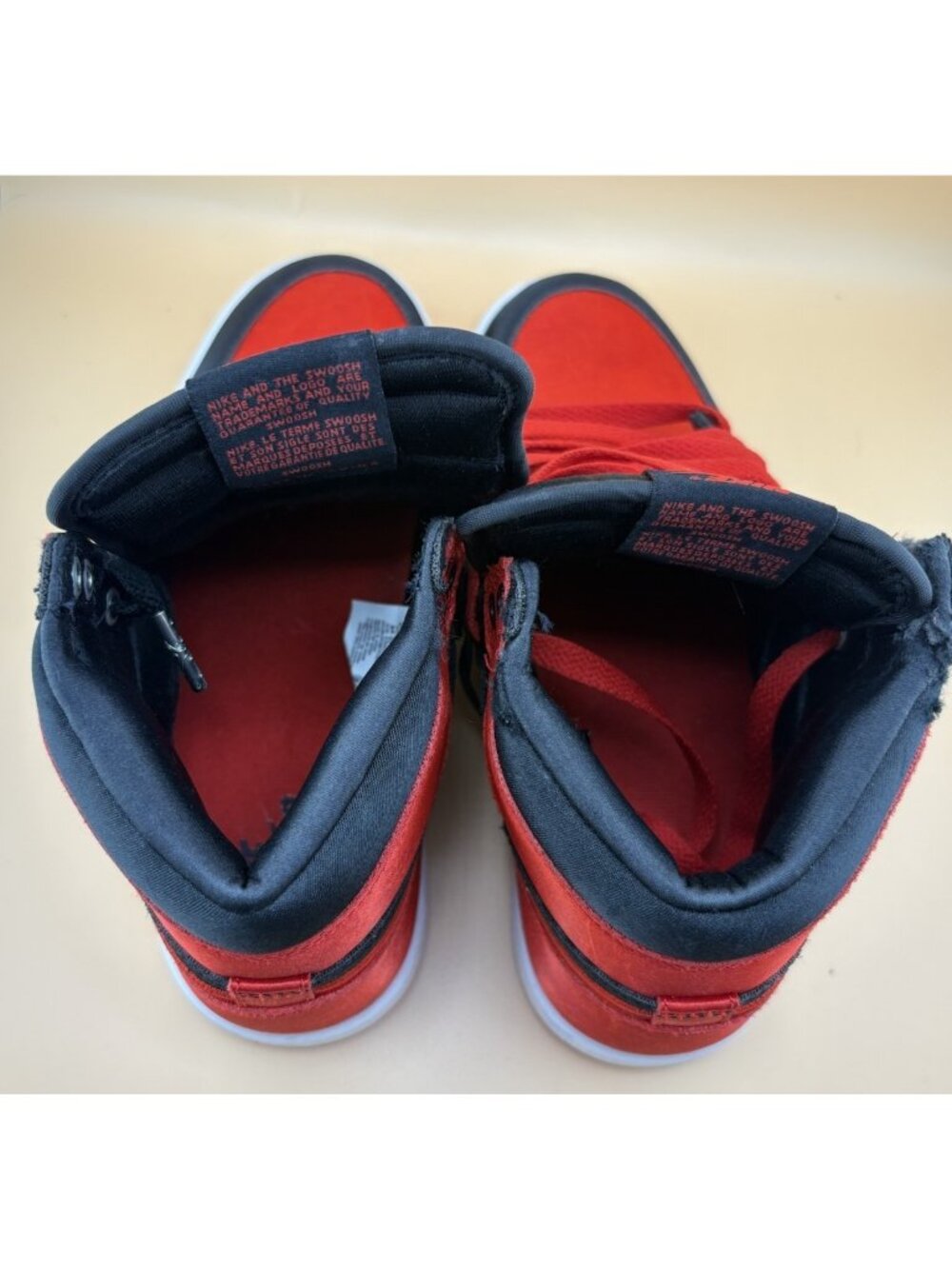 WMNS Jordan 1 Retro High OG Satin Bred - Picture 10 of 13